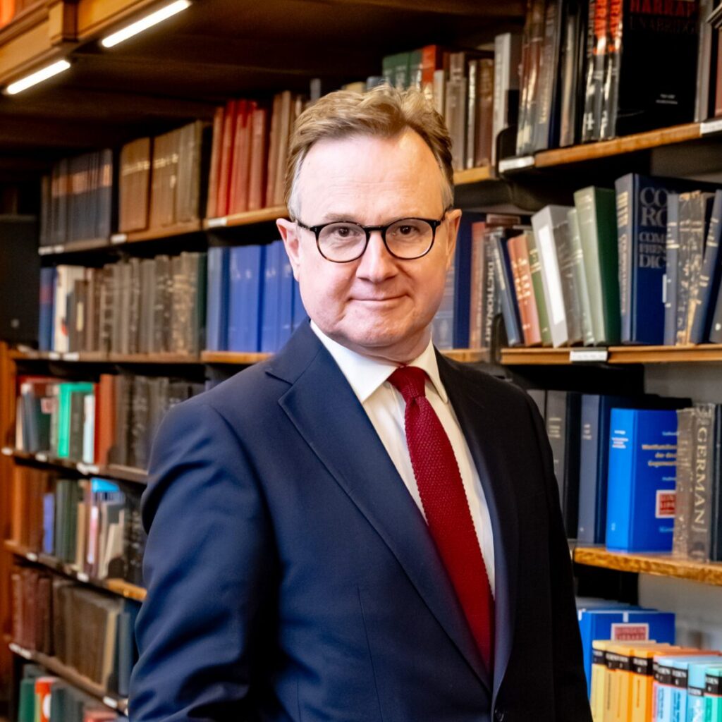 Mr Iain Martin